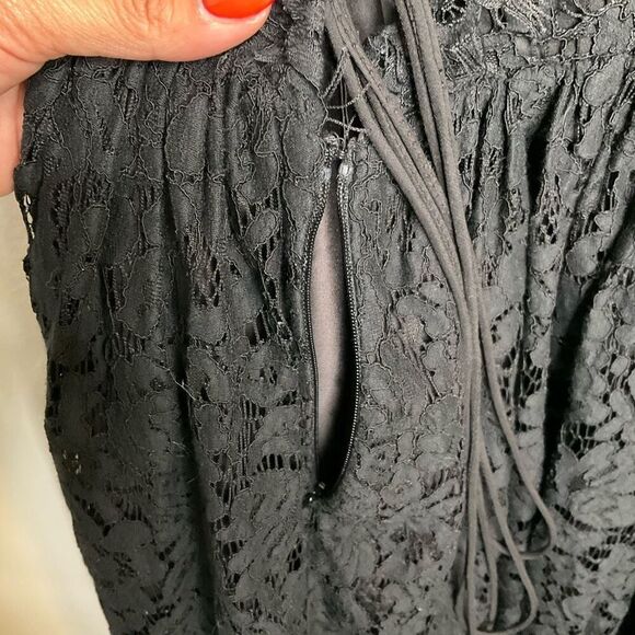 Fame and Partners Lace Corset Dress - Picture 9 of 10